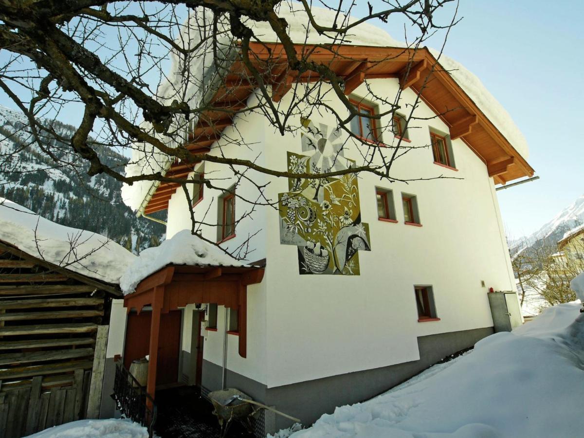 Spacious Holiday Home In Kappl With Terrace Exteriör bild